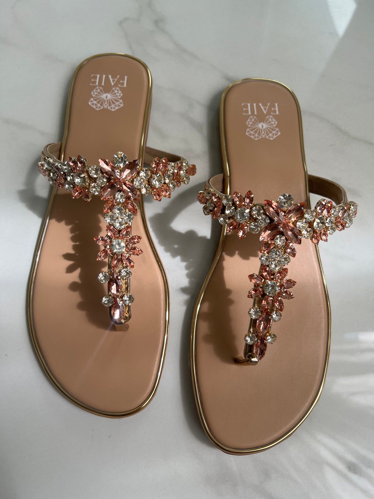 Gardenia sandals